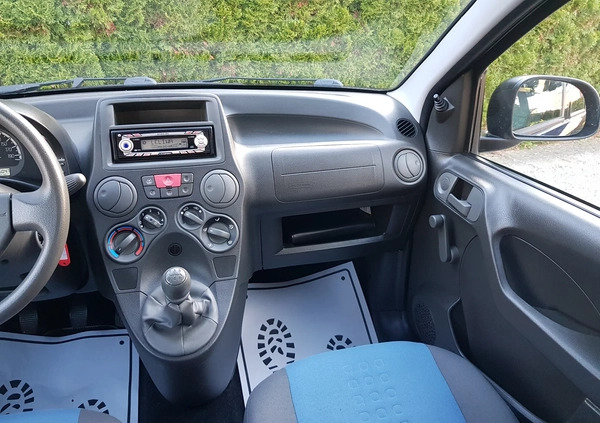 Fiat Panda cena 13700 przebieg: 175000, rok produkcji 2011 z Osiek małe 137